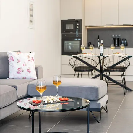 Διαμέρισμα Pnoe Luxury
