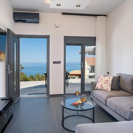 Pnoe Luxury * Lourdata (Kefalonia)