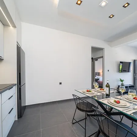 Pnoe Luxury Διαμέρισμα Λουρδάτα