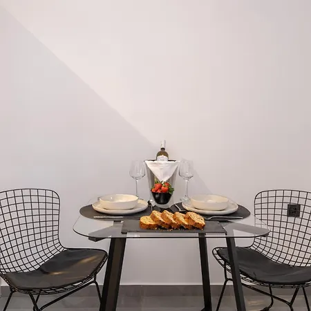 Pnoe Luxury * Λουρδάτα
