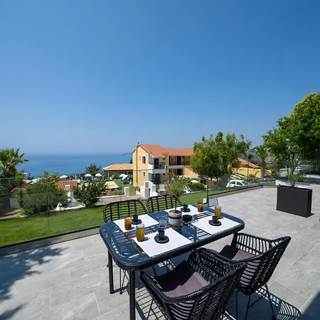 Διαμέρισμα Pnoe Luxury Λουρδάτα