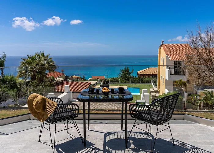 Διαμέρισμα Pnoe Luxury